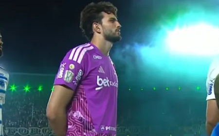 Otávio ganha oportunidade no Cruzeiro diante do Goiás pela Copa