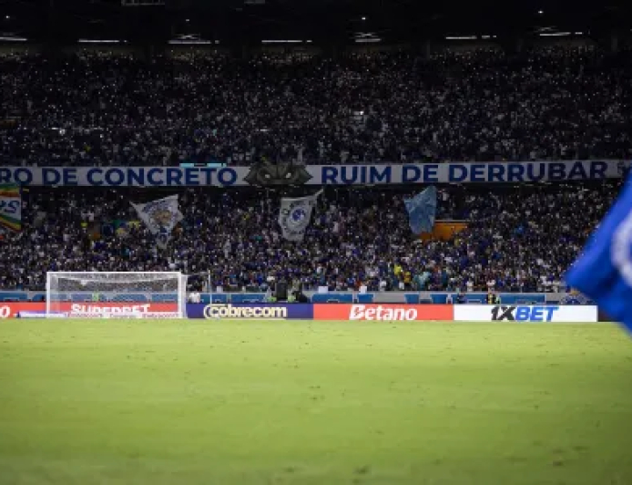 Com promoção, Cruzeiro inicia venda de ingressos para duelo