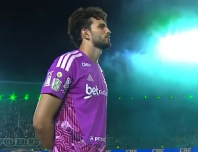 Otávio ganha oportunidade no Cruzeiro diante do Goiás pela Copa