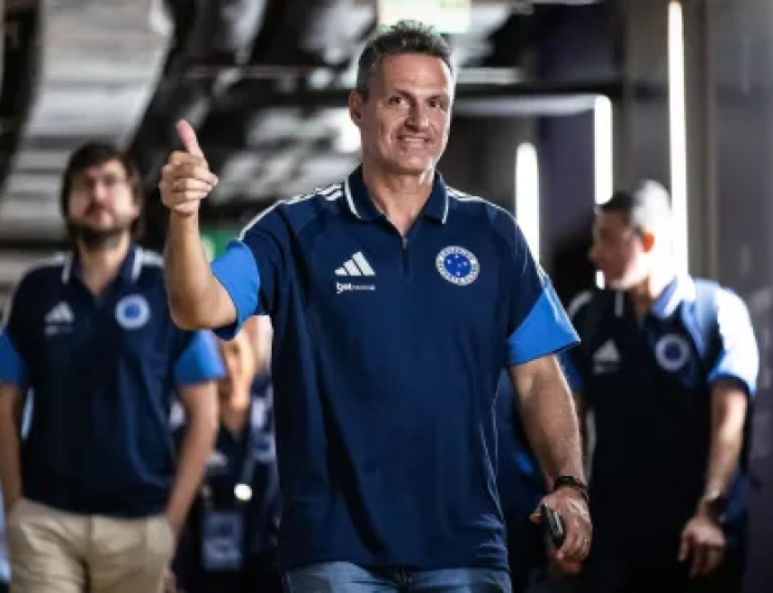 Cruzeiro: diretor de futebol responde se clube fará investimentos