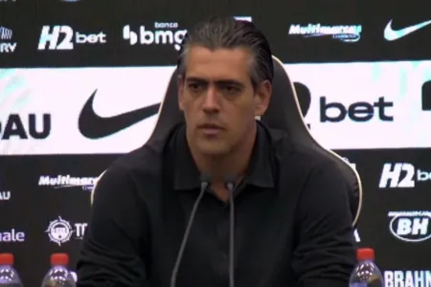 Diretor do Atlético revela reunião com Hulk