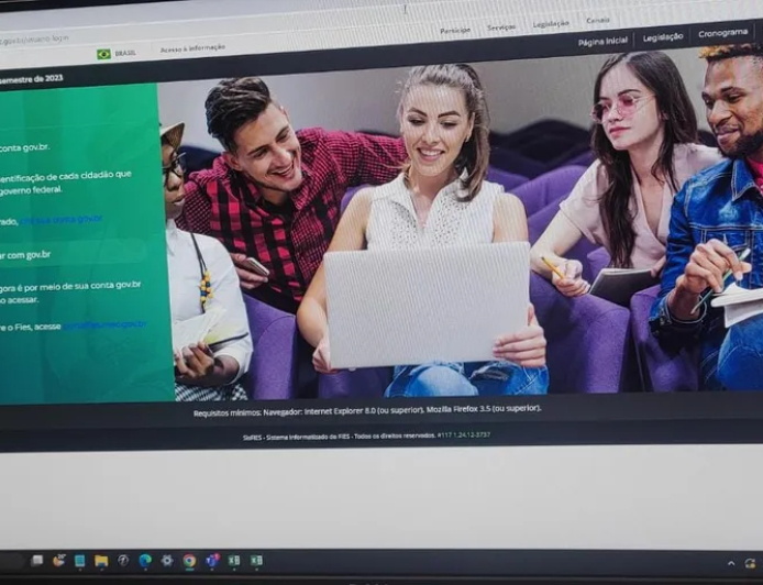 Veja como renegociar dívidas do Fies com descontos de até 99%