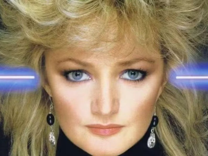 Cantora britânica Bonnie Tyler entra em coma induzido