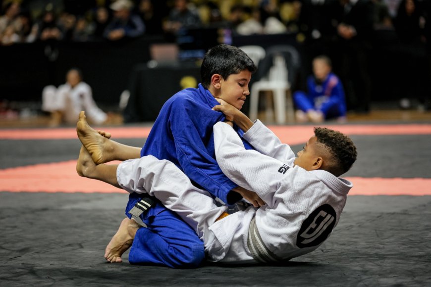 Jovem de Sete Lagoas supera alta miopia e se destaca como promessa do Jiu-Jitsu mineiro